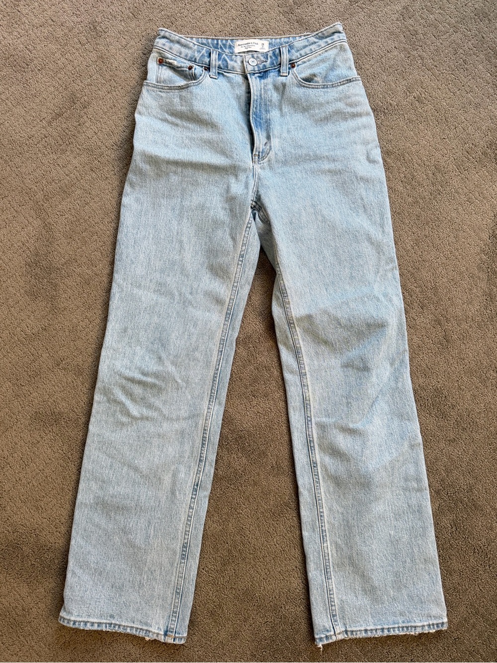 Abercrombie & Fitch Curve Love 90s Relaxed Jean | Size 26R